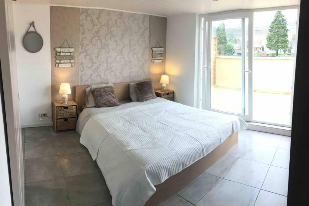 Cosy Appartement ,Dinant, Abbaye De Maredsous Ане Экстерьер фото